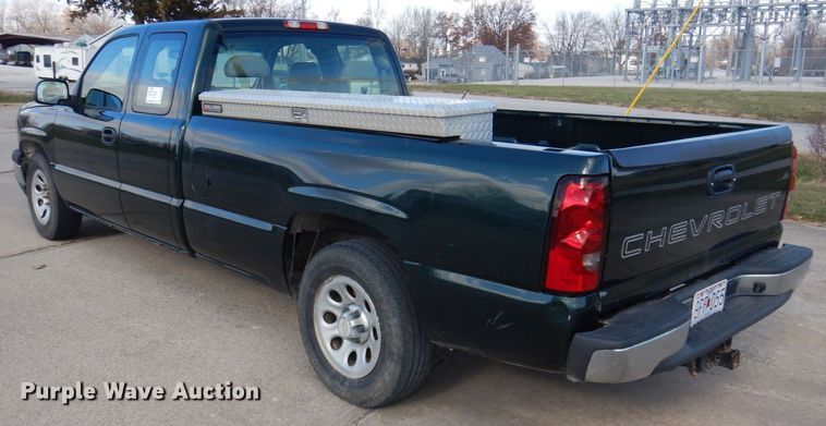 image for item DP0432 2006 Chevrolet Silverado 1500  Ext. Cab pickup truck