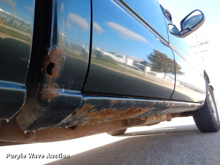 image for item DP0432 2006 Chevrolet Silverado 1500  Ext. Cab pickup truck