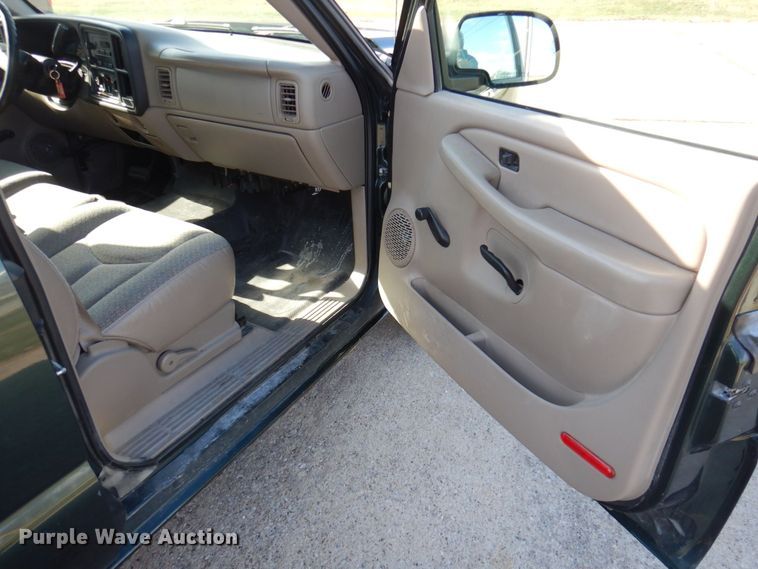 image for item DP0432 2006 Chevrolet Silverado 1500  Ext. Cab pickup truck