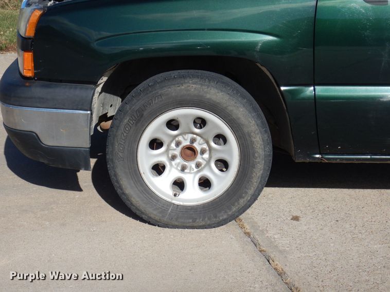 image for item DP0432 2006 Chevrolet Silverado 1500  Ext. Cab pickup truck