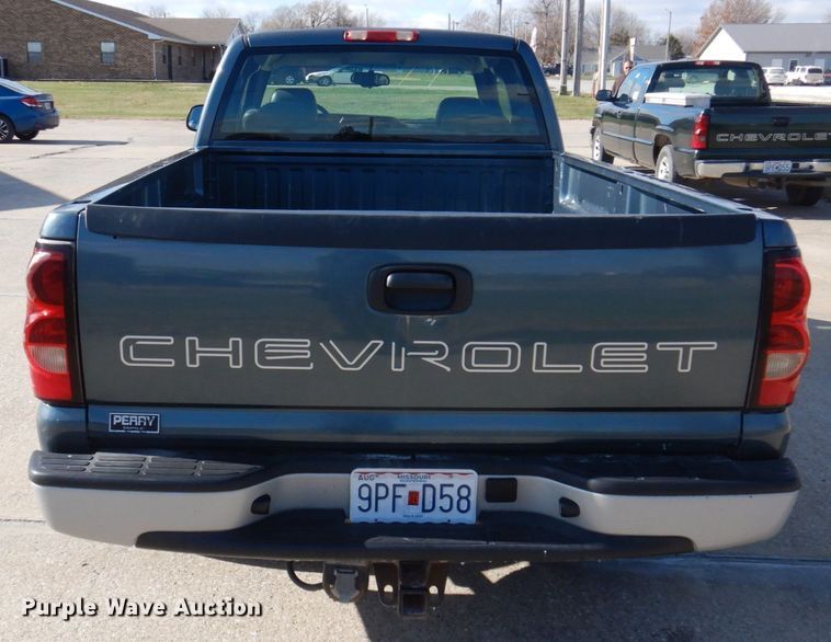 image for item DP0433 2006 Chevrolet Silverado 1500  Ext. Cab pickup truck