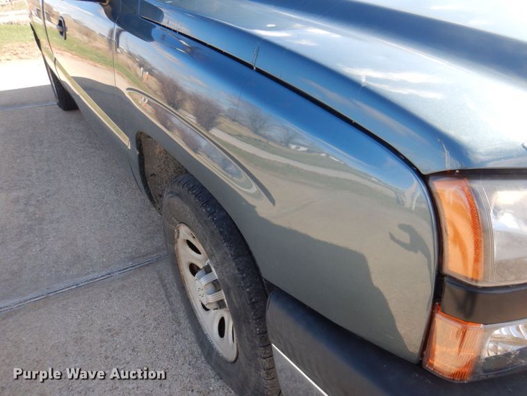 image for item DP0433 2006 Chevrolet Silverado 1500  Ext. Cab pickup truck