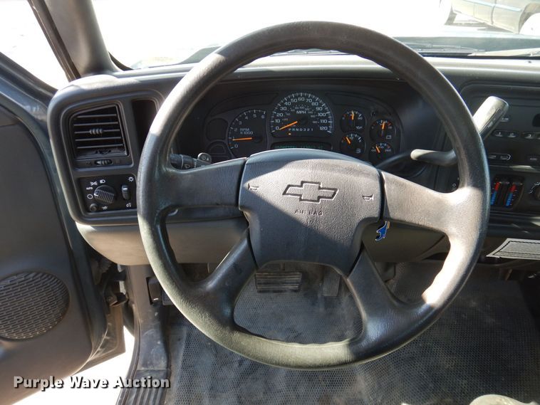 image for item DP0433 2006 Chevrolet Silverado 1500  Ext. Cab pickup truck