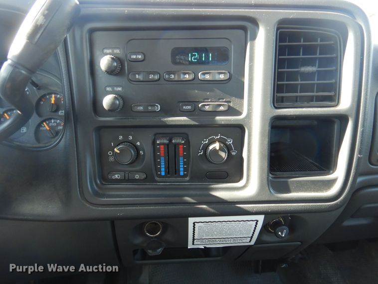 image for item DP0433 2006 Chevrolet Silverado 1500  Ext. Cab pickup truck