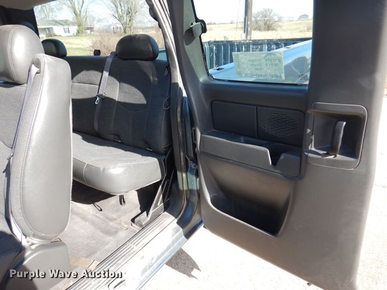 image for item DP0433 2006 Chevrolet Silverado 1500  Ext. Cab pickup truck