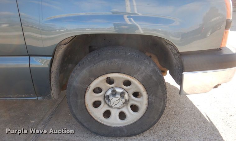 image for item DP0433 2006 Chevrolet Silverado 1500  Ext. Cab pickup truck