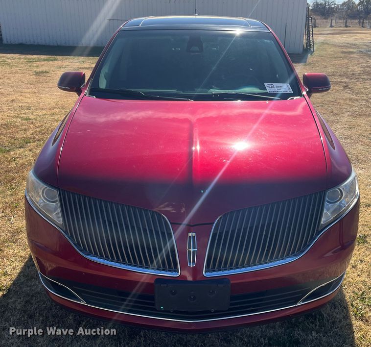 image for item DQ3103 2013 Lincoln MKT  SUV