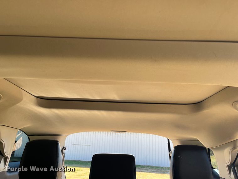 image for item DQ3103 2013 Lincoln MKT  SUV