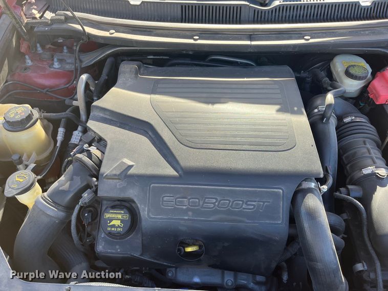 image for item DQ3103 2013 Lincoln MKT  SUV