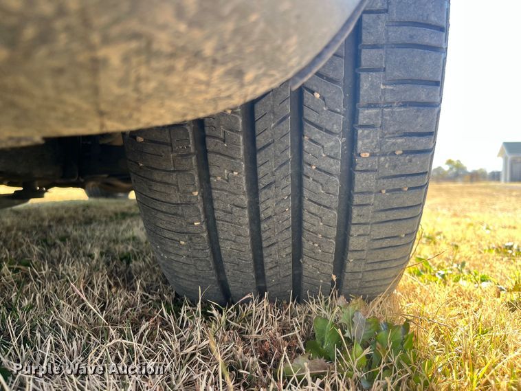 image for item DQ3103 2013 Lincoln MKT  SUV