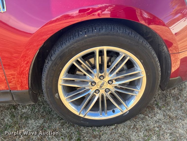 image for item DQ3103 2013 Lincoln MKT  SUV