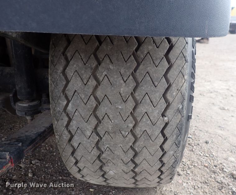 image for item DQ4943 Ez-go Workhorse 1200G  golf cart