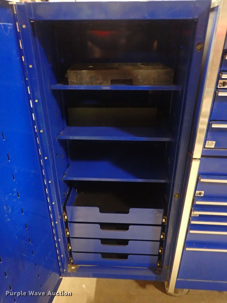 image for item DQ4944 Snap-on  toolbox