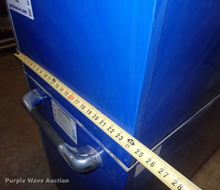 image for item DQ4944 Snap-on  toolbox