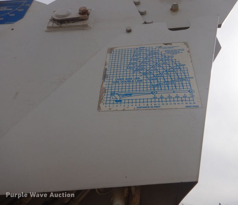 image for item DR2067 2005 Ford F750  utility / service truck