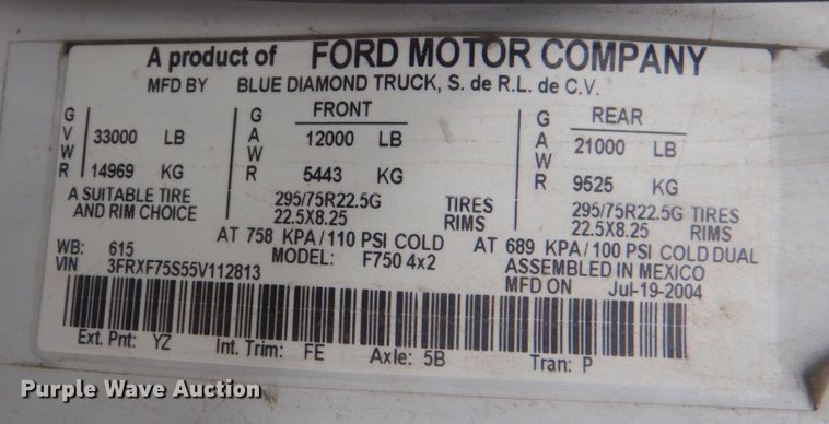 image for item DR2067 2005 Ford F750  utility / service truck
