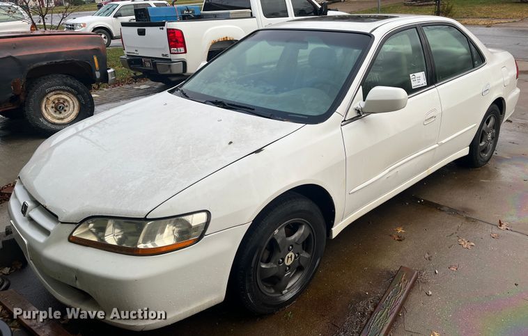 image for item DR7318 2000 Honda Accord EX