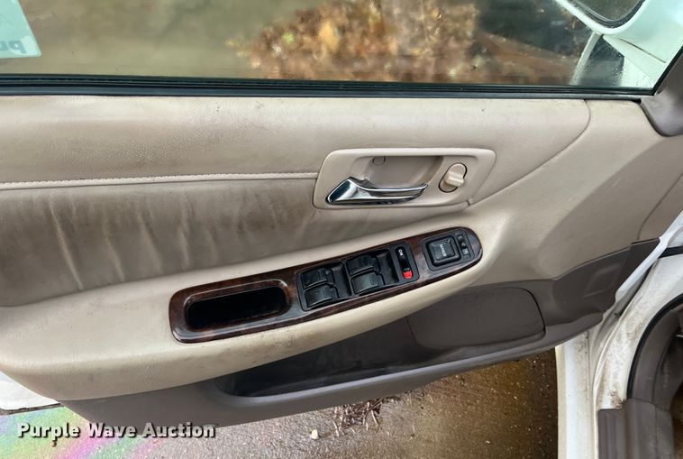 image for item DR7318 2000 Honda Accord EX