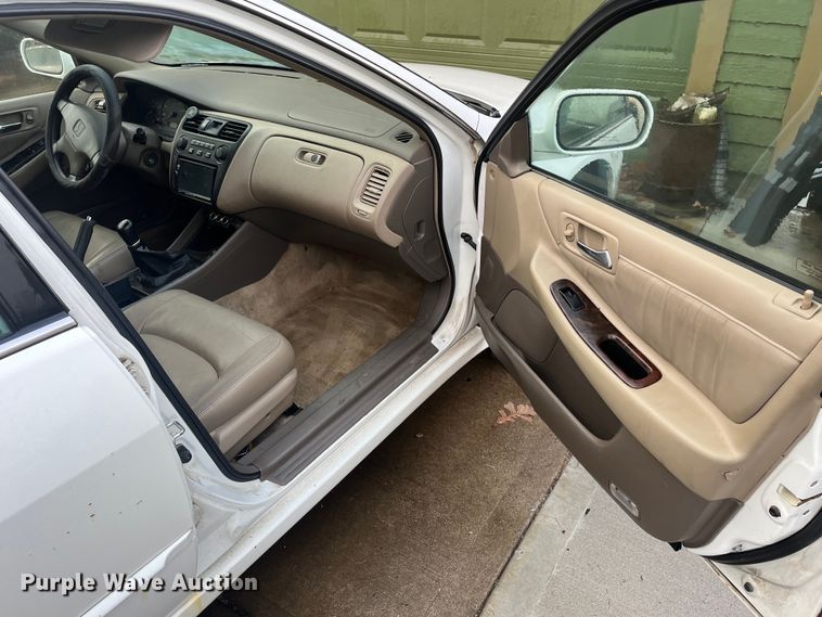 image for item DR7318 2000 Honda Accord EX