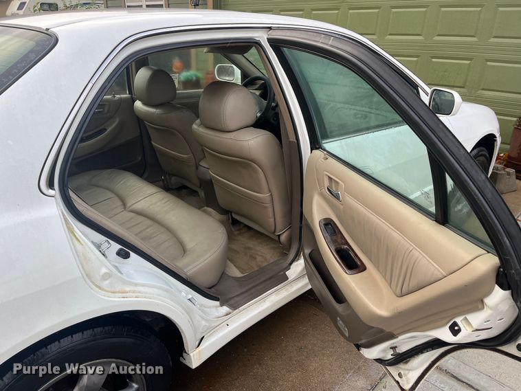 image for item DR7318 2000 Honda Accord EX