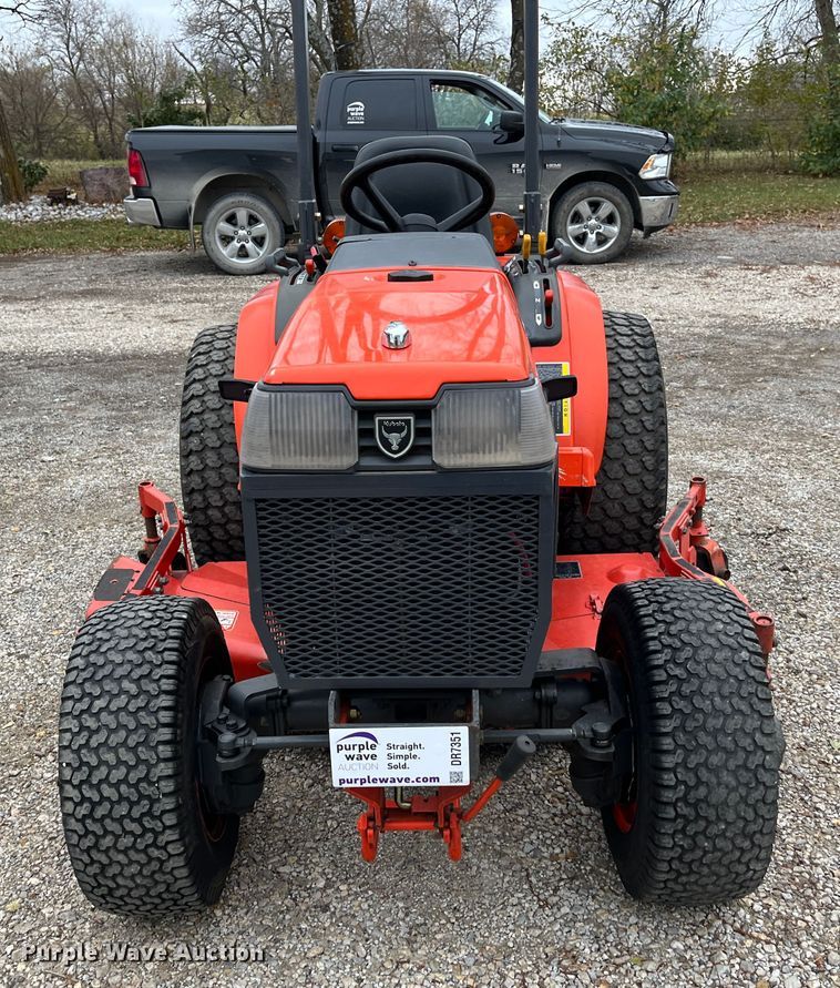 image for item DR7351 Kubota B2400  MFWD tractor