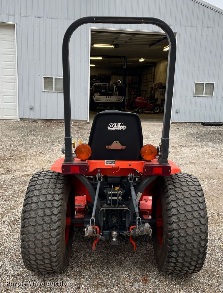 image for item DR7351 Kubota B2400  MFWD tractor