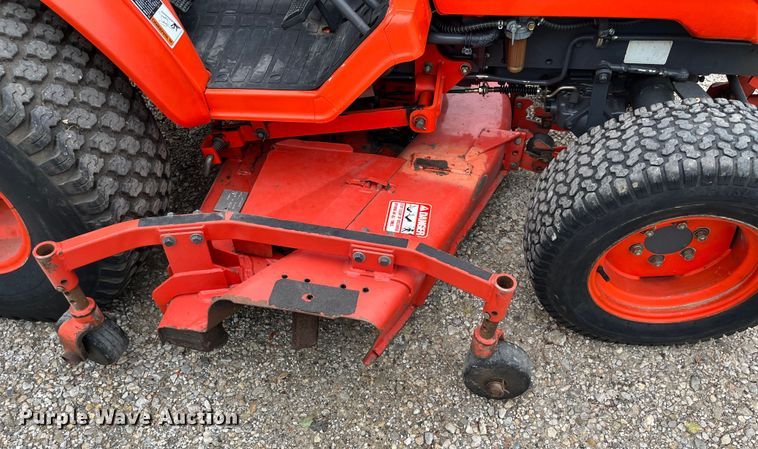 image for item DR7351 Kubota B2400  MFWD tractor