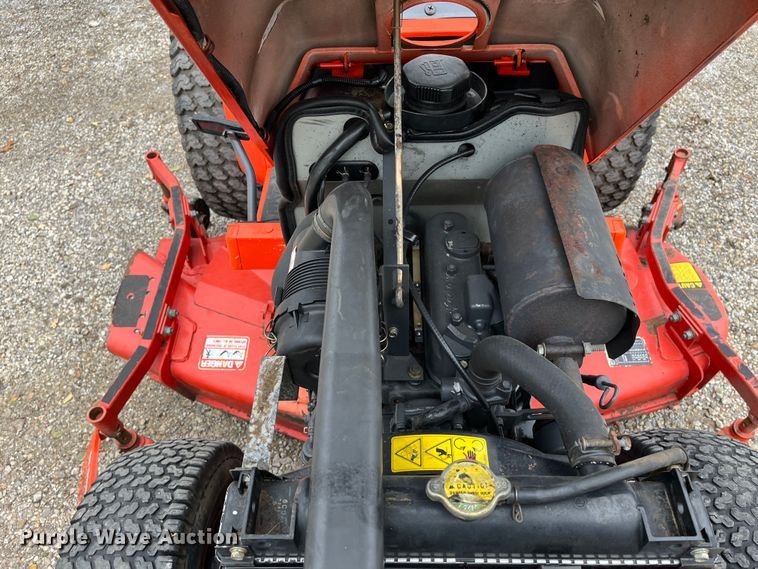 image for item DR7351 Kubota B2400  MFWD tractor