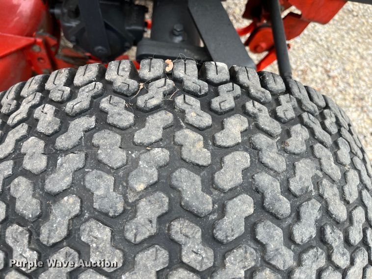 image for item DR7351 Kubota B2400  MFWD tractor