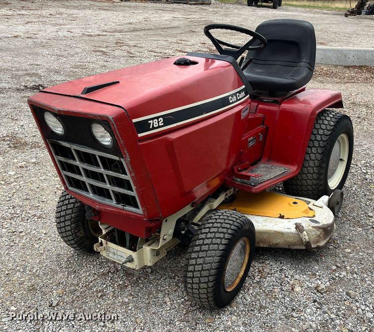 image for item DR7352 Cub Cadet 782  lawn mower