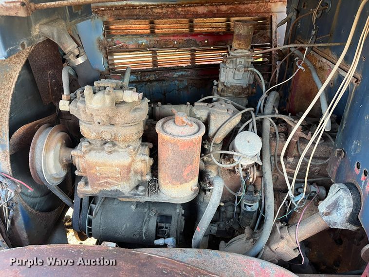 image for item DR7353 White Super Power  truck cab and chassis