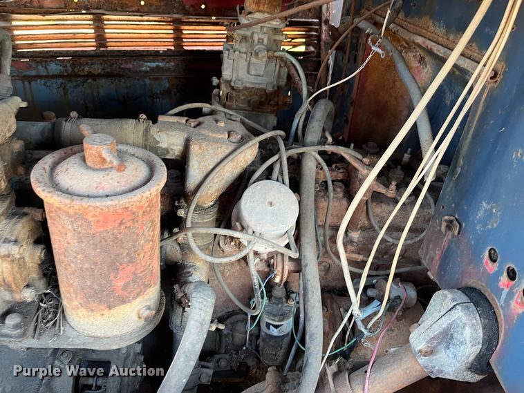 image for item DR7353 White Super Power  truck cab and chassis