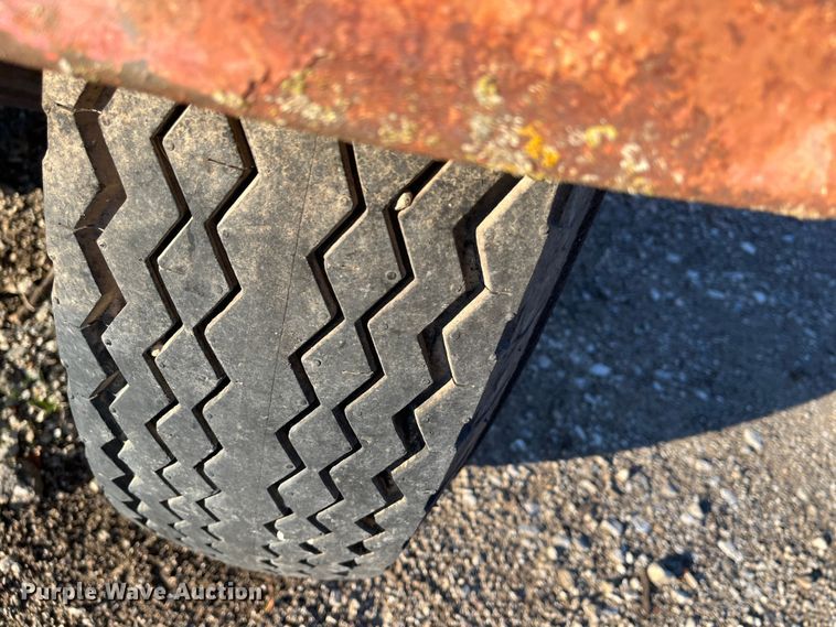 image for item DR7353 White Super Power  truck cab and chassis