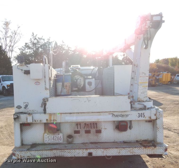 image for item DS1510 2000 Ford F550 Super Duty XL  utility / service truck