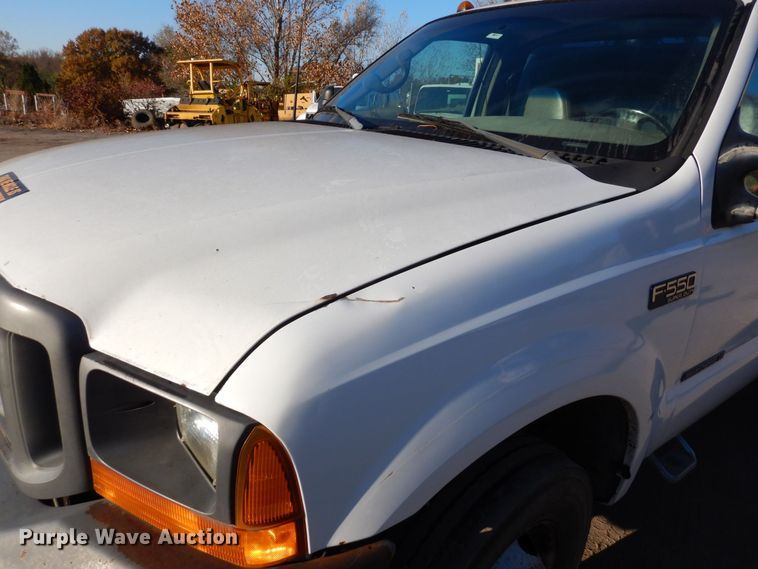 image for item DS1510 2000 Ford F550 Super Duty XL  utility / service truck