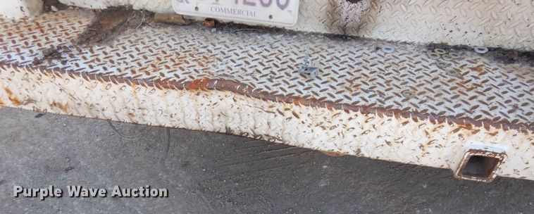 image for item DS1510 2000 Ford F550 Super Duty XL  utility / service truck