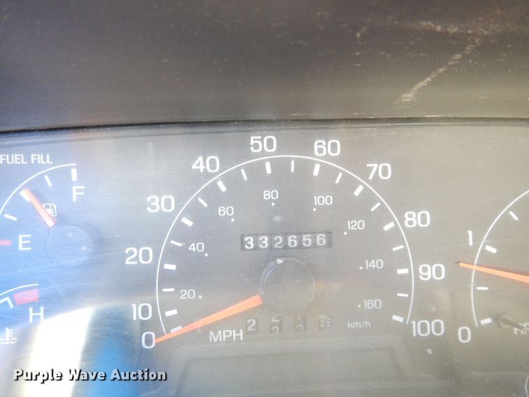 image for item DS1510 2000 Ford F550 Super Duty XL  utility / service truck