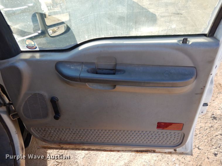 image for item DS1510 2000 Ford F550 Super Duty XL  utility / service truck