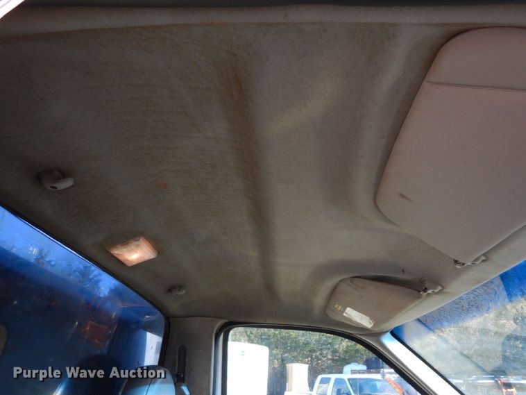 image for item DS1510 2000 Ford F550 Super Duty XL  utility / service truck