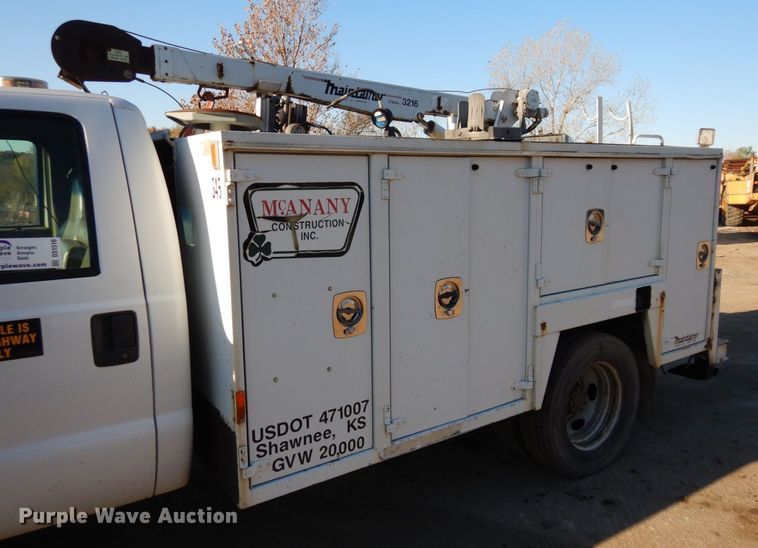 image for item DS1510 2000 Ford F550 Super Duty XL  utility / service truck