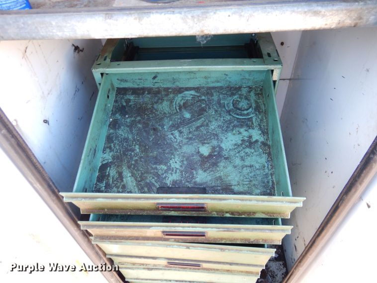 image for item DS1510 2000 Ford F550 Super Duty XL  utility / service truck