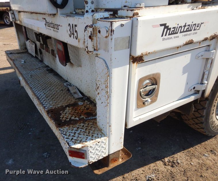 image for item DS1510 2000 Ford F550 Super Duty XL  utility / service truck