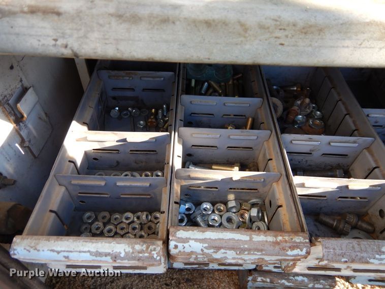 image for item DS1510 2000 Ford F550 Super Duty XL  utility / service truck