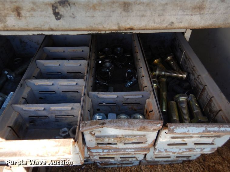 image for item DS1510 2000 Ford F550 Super Duty XL  utility / service truck