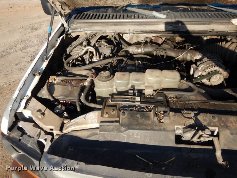 image for item DS1510 2000 Ford F550 Super Duty XL  utility / service truck