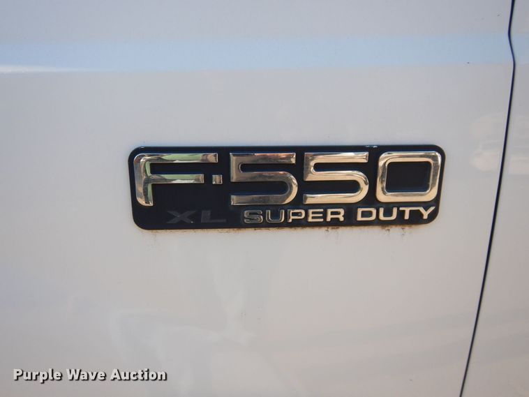 image for item DS1510 2000 Ford F550 Super Duty XL  utility / service truck