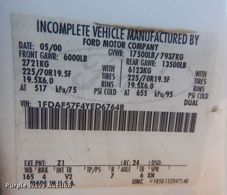 image for item DS1510 2000 Ford F550 Super Duty XL  utility / service truck