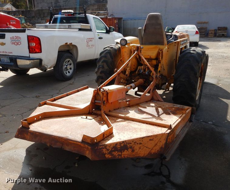 image for item DS6301 International 2400A  tractor