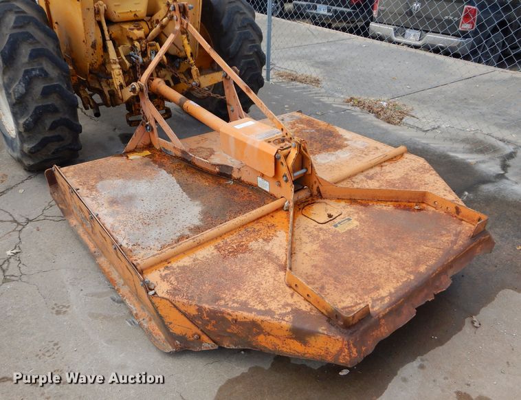 image for item DS6301 International 2400A  tractor