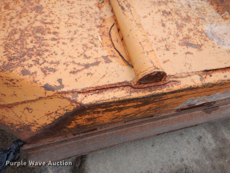 image for item DS6301 International 2400A  tractor